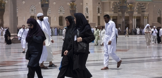 Saudská Arábie je jediná země, která zakazuje ženám řídit auta (ilustrační foto).