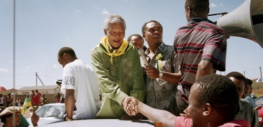 Nelson Mandela v roce 1994.