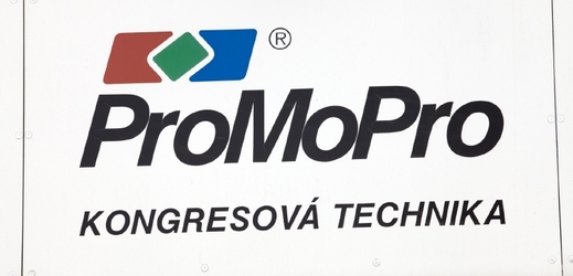 Zakázka na dodání techniky firmou ProMoPro byla podle odhadů předražená o 388 milionů korun.