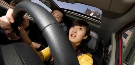 Čínské řidičky nelibě nesou policejní sexismus (ilustrační foto). 