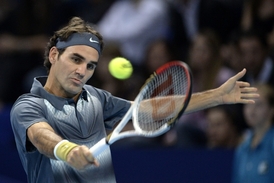 Plné ruce práce měl s Pospisilem i fenomenální Roger Federer.