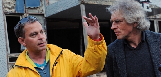 Režisér Filip Renč (vlevo) a scenárista Ivan Hubač by podle autora otevřeného dopisu měli uznat své chyby.