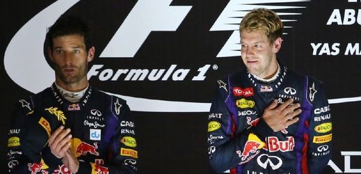 Obrázek, který bude brzy minulostí. Mark Webber (vlevo) a Sebastian Vettel jako týmoví kolegové. 