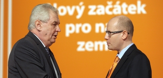 Bohuslav Sobotka a Miloš Zeman.