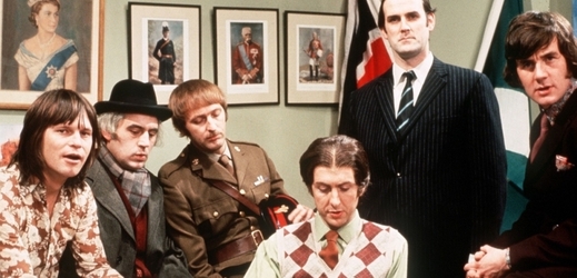 Britská komediální skupina Monty Python se díky Janu Kratochvílovi dostala po revoluci na české obrazovky.