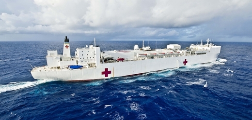 Nemocniční loď Mercy zamíří na Filipíny.