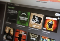 V Česku bude Spotify konkurovat podobným službám, jako jsou Deezer, Google Play Music nebo Rdio.