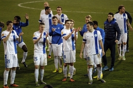 Fotbalisté Liberce oslavují postup do další fáze Evropské ligy.