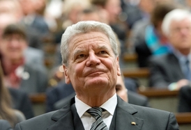 Jako první z čelných evropských státníků potvrdil svůj úmysl nejet do Soči německý prezident Joachim Gauck.