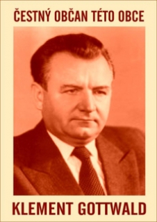 Prezident Klement Gottwald byl na titulní straně třeba i 25. prosince.