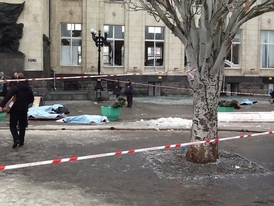 Sebevražedná teroristka zabila ve Volgogradu nejméně 16 lidí.