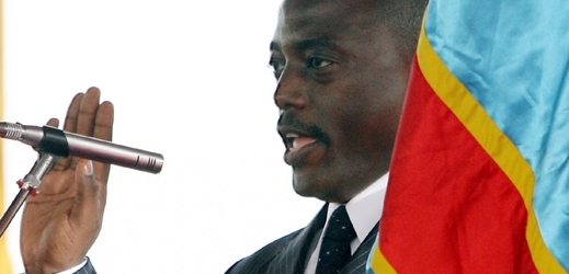 Joseph Kabila - pro EU snesitelný "gauner". 