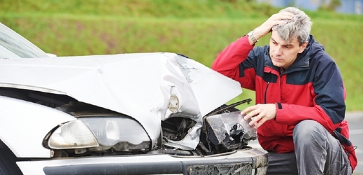 Nabouraná auta patří mezi nejčastější škody, které pojišťovny řeší (ilustrační foto).