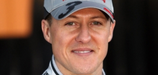 Michael Schumacher bojuje v nemocnici o život.