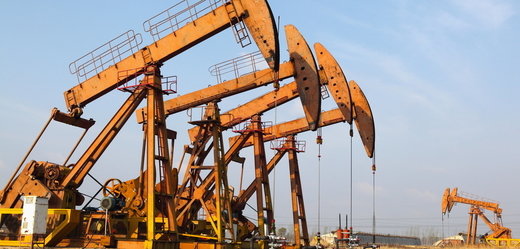 Produkce ropy a plynu je klíčovým odvětvím ruské ekonomiky (ilustrační foto).