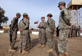 Američtí vojáci v městě Diwaniyah, Irák. Rok 2011.