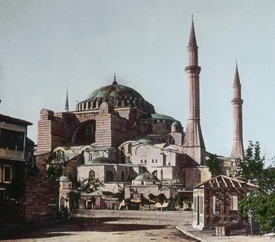 Hagia Sofia na fotografii z roku 1910.