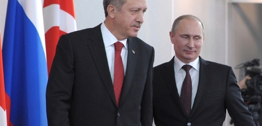 Erdogan do jisté míry kopíruje styl vlády ruského prezidenta Putina.