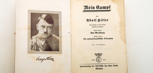 Mein Kampf je nejvýznamnější literární dílo Adolfa Hitlera (ilustrační foto).