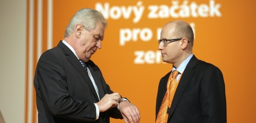 Miloš Zeman (vlevo) a Bohuslav Sobotka.