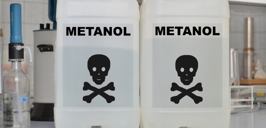 Metanolová kauza si vyžádala na pět desítek obětí (ilustrační foto).