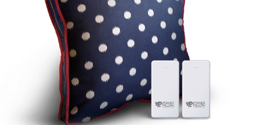 Polštář Power Pillow se prodává v několika barevných motivech.