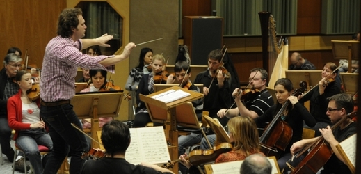 Plzeňská filharmonie ročně odehraje kolem 70 koncertů.