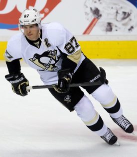. Nejproduktivnější hráč ligy Sidney Crosby si připsal dvě asistence a v čele kanadského bodování má desetibodový náskok před Johnem Tavaresem z New Yorku Islanders.