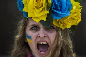 Ukrajina zažívá podle opozice "soudný den".