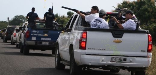 Členové milicí ve státě Michoacán se stanou součástí vládních sil.