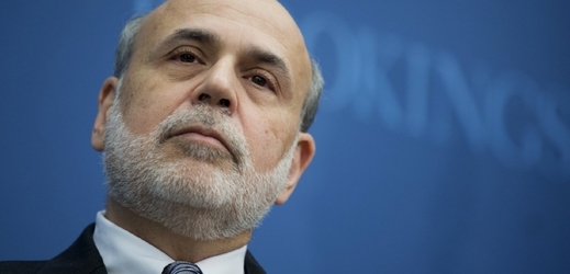 Guvernér Ben Bernanke.