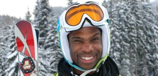 Jamajský lyžař Michael Williams.