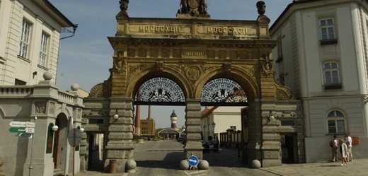 Slavná brána do Plzeňského prazdroje.