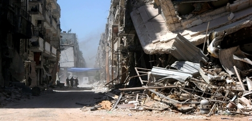 Obyvatelé Homsu mají naději. Vláda se prý s opozicí přece jen dohodla, že do města umožní dopravu humanitární pomoci.