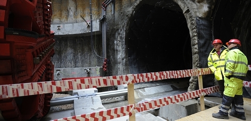 Šestikilometrový nový úsek metra A má být zprovozněn na začátku příštího roku.