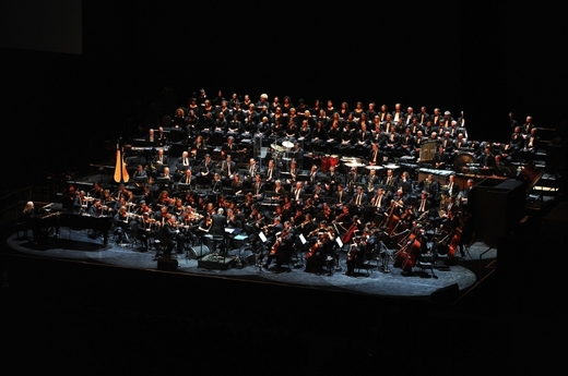 Morricone přivezl na sto sedmdesát hudebníků.
