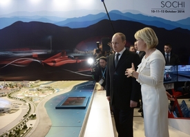 Putin v tiskovém středisko olympiády v Soči.