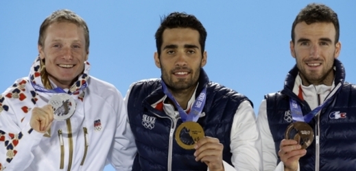 Ondřej Moravec (vlevo) se stříbrnou olympijskou medailí.