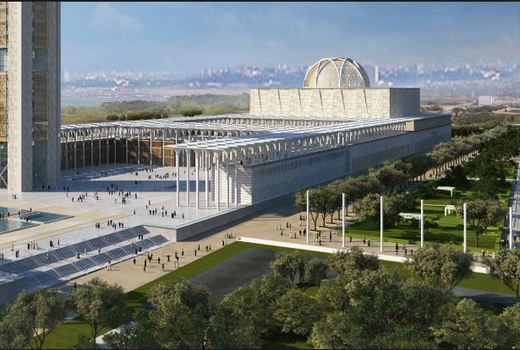 Celkový pohled na areál budoucí třetí největší mešity světa.