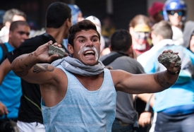 Sociální nepokoje v Caracasu z tohoto týdne.