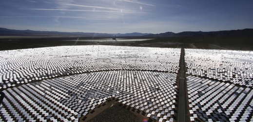 Největší solárně-termální elektrárna na světě. 