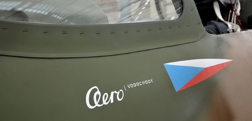Penta koupila Aero Vodochody od státu v roce 2007 za tři miliardy korun. Od vstupu Penty do společnosti dosáhl do roku 2012 celkový kumulovaný zisk Aera 1,8 miliardy korun.