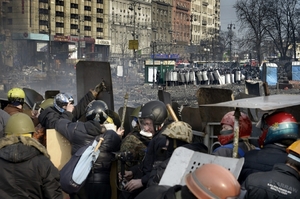 Radikální demonstranti v Kyjevě se připravují na další střety.