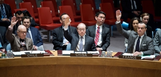 Rada bezpečnosti OSN hlasuje o rezoluci.