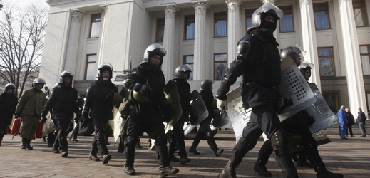 Policejní oddíly na Ukrajině.