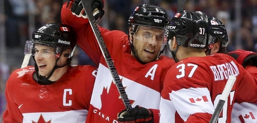 Kanadské hvězdy (zleva Sidney Crosby, Shea Weber a Patrice Bergeron) byly ozdobou olympiády v Soči, na té další už možná vůbec nebudou.