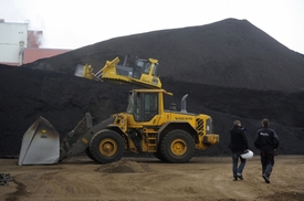 Uhlí dojde podle Drápely za 20 let, Plzeňská teplárenská tento problém řeší už teď.