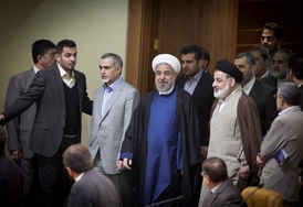 Nový íránský prezident Hassan Rouhání podává Západu ruku.
