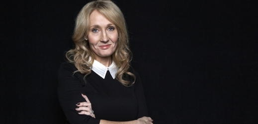 Spisovatelka J. K. Rowlingová.