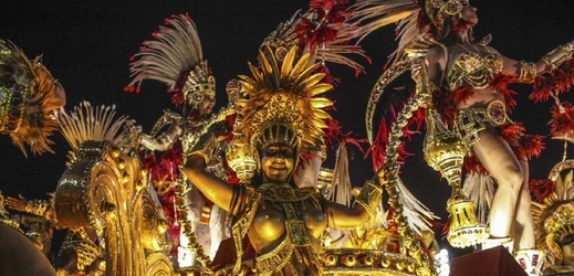 Očekává se, že karneval přinese městu asi 14,5 miliardy korun. (Foto: ČTK/EFE/Lacerda)